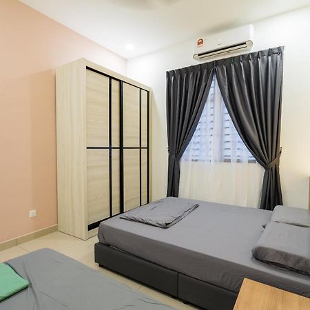 Desaru Alpaca Homestay Десару Екстериор снимка